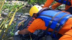 Penumpang Becak yang Masuk Parit Ditemukan Tewas Sejauh 25 Km