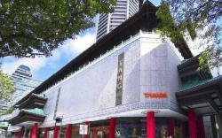 Minta Karyawan Perempuan Lepas Hijab, Pusat Perbelanjaan di Singapura Tuai Kecaman Publik