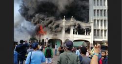 Masjid Bersejarah Terbesar di Belahan Bumi Selatan Hangus Dilalap Api