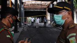 Olah TKP, Polisi Selidiki Penyebab Kebakaran Gedung Kejaksaan Agung