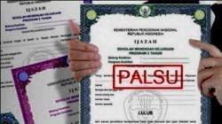 Kasus Dugaan Ijazah Palsu, Cawalkot Palopo-3 Komisioner KPU Ditetapkan Tersangka<
