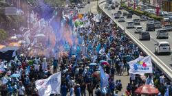 Massa Kembali Datangi Istana Demo UU Cipta Kerja, Ini Ruas Jalan yang Dialihkan