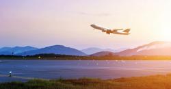 Jangan Tidur saat Pesawat Lepas Landas atau Mendarat, Ini Bahayanya