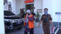 Korupsi Pembangunan Waduk Rp557 Juta, Pensiunan ASN Pemkab Mojokerto Ditahan
