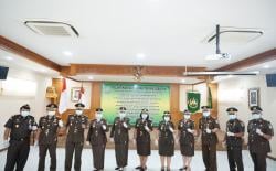 Kajati Bali Melantik Lima Pimpinan Kejaksaan Negeri