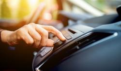 Mendengarkan Musik Pengaruhi Mood Pengemudi, Jangan Salah Pilih Lagu