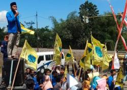 Massa PMII Diserbu Preman saat Demo Desak Bupati Blitar Tertibkan Tambang Ilegal