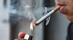 Berbahaya, Pengemudi Motor Merokok Akan Disetop Polisi