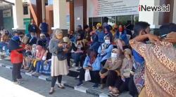 Video Ratusan Warga Antre Padati Pengadilan Agama Soreang Bandung Urus Cerai