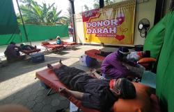 Prihatin Stok Darah PMI Menipis, Jemaah Ath Thohiroh Galang Donor Darah saat Pandemi Covid-19