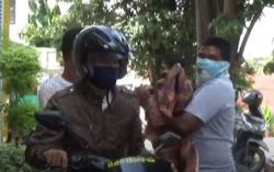 Video Keluarga Jemput Paksa Jenazah Covid-19 di Jambi