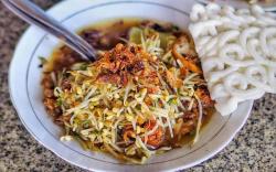 70 Santri Keracunan Usai Buka Puasa Pakai Lontong Sayur<