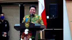 Sukses Bina BUMD Sumsel, Herman Deru Dianugerahi Penghargaan