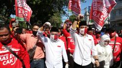 Ratusan Simpatisan PDIP Antarkan Eri-Armuji Daftar Pilwalkot Surabaya