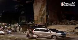 Video Ruko di Cideng Roboh, Tak Ada Korban Jiwa