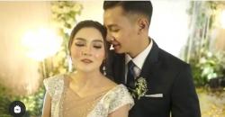 Resmi Jadi Istri Dory Harsa, Nella Kharisma Doakan Para Jomblo