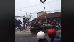 POM TNI AD Selidiki Tank yang Tabrak Motor dan Gerobak di Bandung