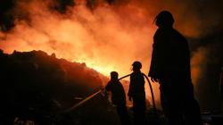 Gudang Limbah Busa di Tangerang Ludes Terbakar Diduga akibat Korsleting Mobil