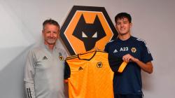 Resmi! Pemain Keturunan Indonesia Dikontrak Wolverhampton
