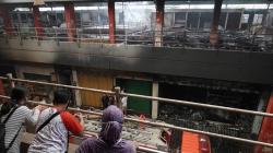 Puluhan Lapak Pedagang Pasar Wage Purwokerto Hangus Terbakar