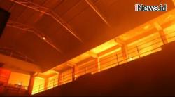 Video Lapak Pedagang Pasar Wage Purwokerto Ludes Terbakar
