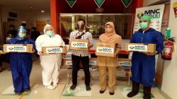 MNC Peduli Salurkan Minuman dan Makanan Ringan kepada 5 Puskesmas di Jaksel<