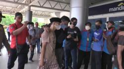 Pakai Peci, Anggota DPRD Palembang yang Simpan 5 Kg Sabu Diterbangkan ke Jakarta<