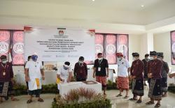 KPU Jembrana Undi Nomor Urut Paslon Pilkada dengan Protokol Kesehatan Ketat