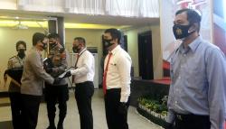 Berhasil Ungkap Sabu 300 Kg, 42 Anggota Dapat Penghargaan dari Kapolda Kalsel