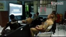 Video Viral ASN Asyik Karaoke saat Jam Kerja di Kantor Kelurahan Kota Bandung