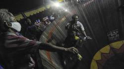 Melihat Aksi Ekstrem Joki di Dalam Tong Setan