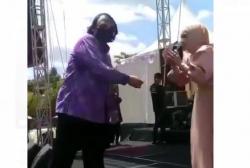 Video Viral Wali Kota Tegal Dedy Yon Sawer Biduan saat Konser Dangdut Waket DPRD