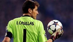 Iker Casillas Bantah Gay: Akun Saya Diretas, Mohon Maaf Komunitas LGBT