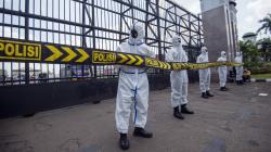 Amankan Unjuk Rasa di Gedung DPR, Polisi Pakai Alat Pelindung Diri