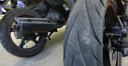 Tips Sederhana Ban Motor Awet, Perhatikan Tekanan Angin dan Tempat Parkir