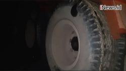 Seorang Pengendara Motor Perempuan di Mandailing Natal Tewas Terlindas Truk