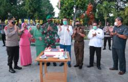 Beri Kejutan ke Danrem di HUT ke-75 TNI, Kapolda NTB: Semoga TNI Semakin Jaya