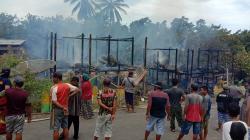 Pergi Petik Cengkih, Warga di Wajo Histeris Dapati Rumah Ludes Terbakar