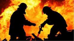 Rumah di Cideng Terbakar, Damkar Kerahkan 16 Mobil Pemadam