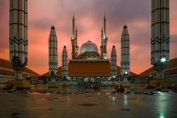 5 Tempat Wisata di Semarang Terhits, Unik Ada Pagoda Paling Tinggi di Indonesia