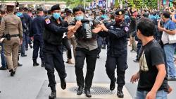 Pemerintah Thailand Pakai Semua Undang-Undang Lawan Demonstran Reformasi Negara