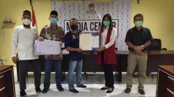 KPU Bateng Serahkan APK ke Paslon Berdikari