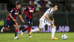 Juventus Diimbangi Tim Promosi, Pirlo Sesalkan Kartu Merah Chiesa