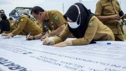 ASN Kepulauan Riau Tanda Tangan Ikrar Netralitas pada Pilkada 2020