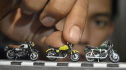 Miniatur Unik Dalam dan Luar Negeri, Ada yang Dihargai Rp134,8 Juta