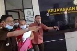 Kejari Tebo Tahan Mantan Staf Ahli DPR terkait Kasus Proyek LPJU