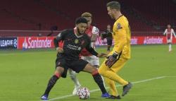 Joe Gomez Marah karena Nyaris Dibuat Cedera oleh Adrian