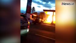 Video Minibus Pengangkut Tabung Gas Meledak di Pom Bensin Cianjur<