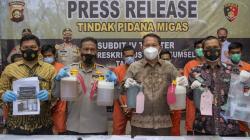 Polda Sumsel Amankan 70 Ton Minyak Ilegal<
