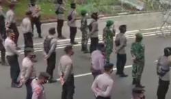 Video TNI Polri Kerahkan 12.000 Personel Pengamanan Unjuk Rasa